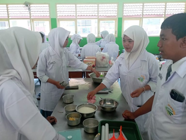 WhatsApp Image 2025-10-22 at 11.56.07 (2)